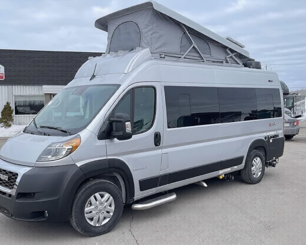 2023 ethos  by Entegra Coach for rent in H7P 4J8