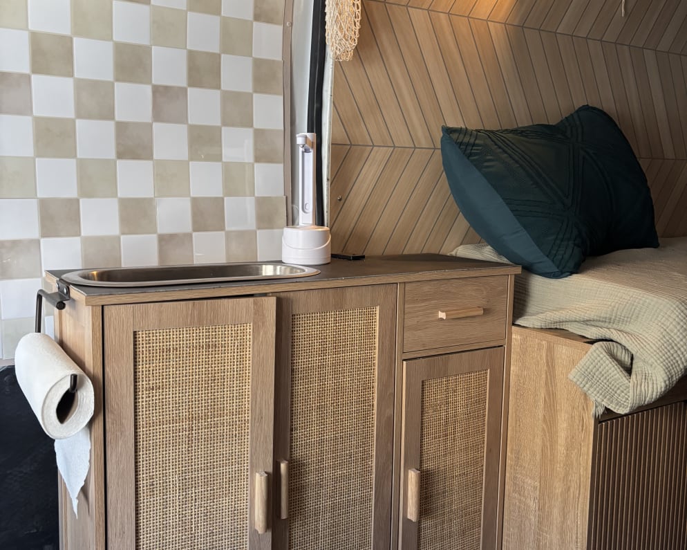 2015 Ford E350 Box Van Class B for rent in Las Vegas Nevada
