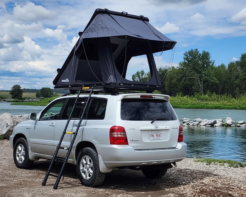2005 Toyota Highlander Class B for rent in Calgary Alberta