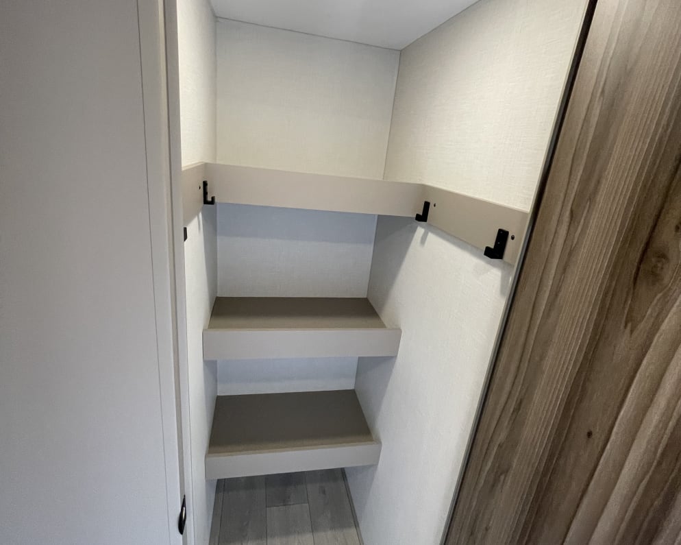 2026 271BHSE  by KZ CONNECT for rent in 46550