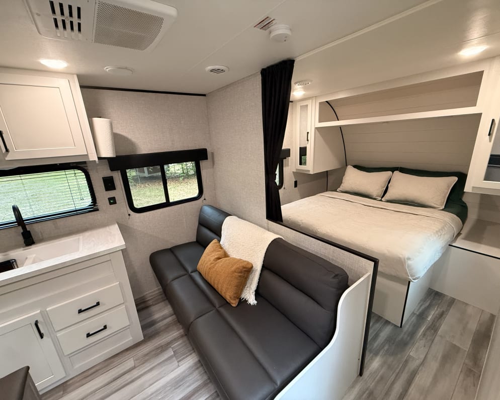 2024 Jay Flight SLX  by Jayco for rent in 31308
