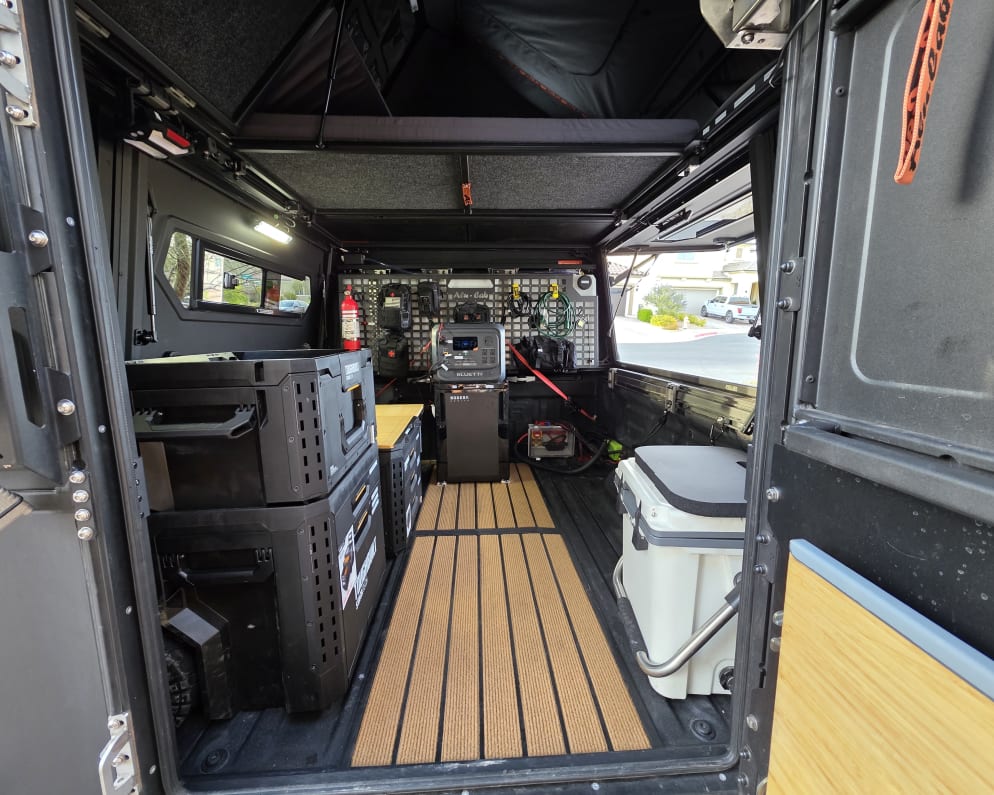 2019 Toyota Tundra Truck Camper for rent in Las Vegas Nevada