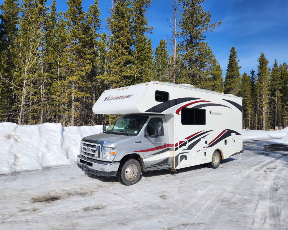 2017 Adventurer Adventurer Motorhome available for rent in Calgary Alberta