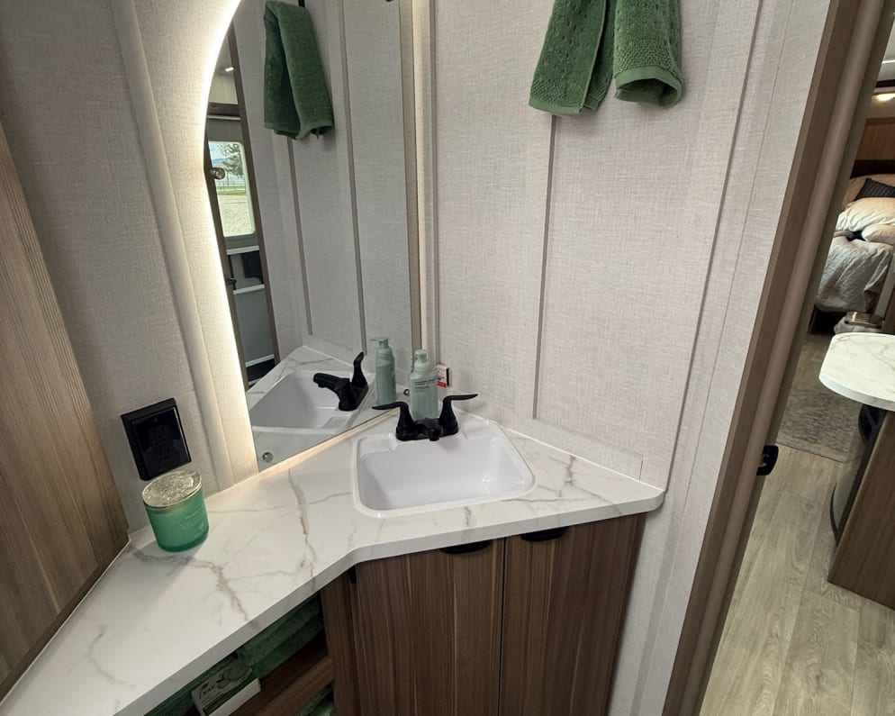 2026 Wildwood 260ICE  by Forest River for rent in T4C 0X7