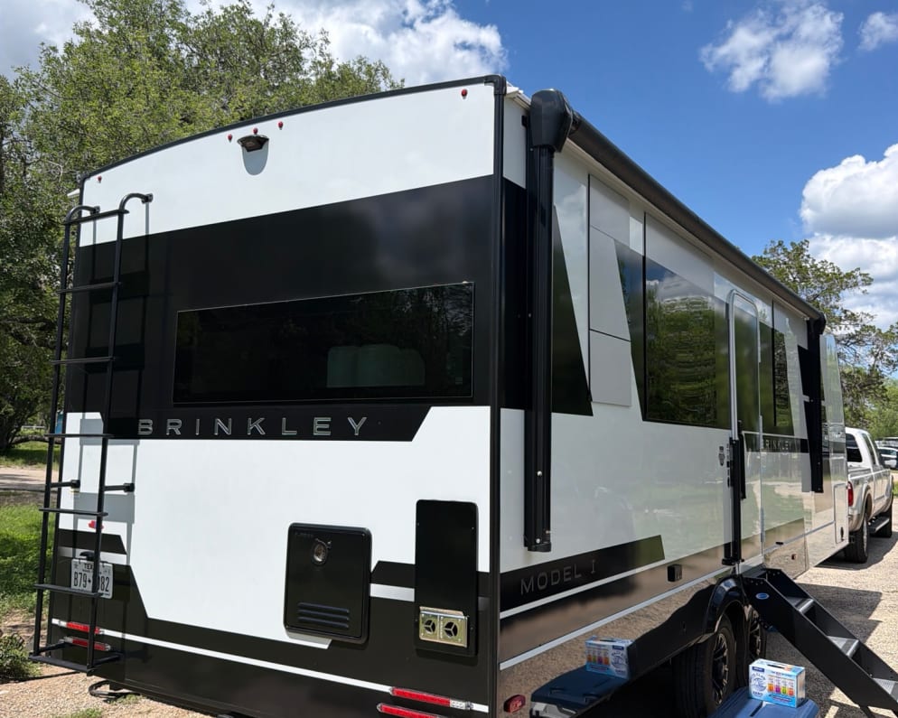 2025 Brinkley RV Model I available for rent in Bandera Texas