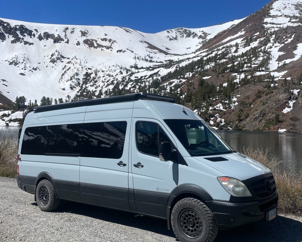 2012 Mercedes-Benz Sprinter RV Motorhome Campervan