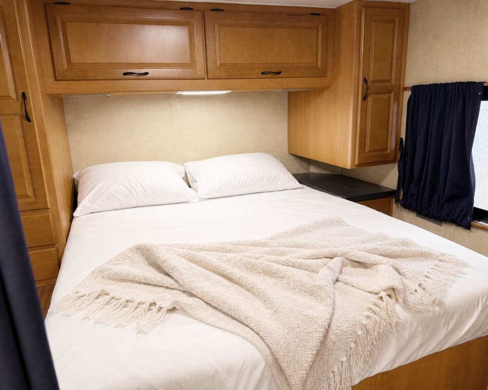 2014 Thor Majestic available for rent in Las Vegas Nevada