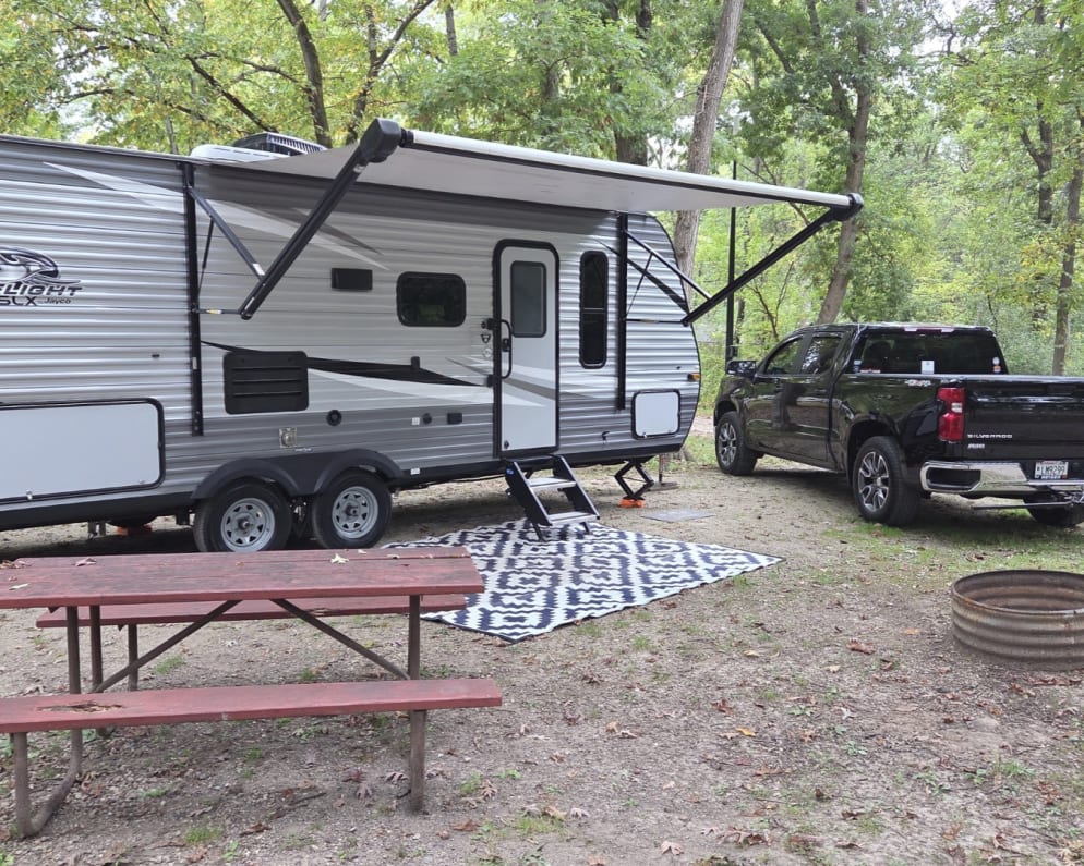 2021 Jayco Jay Flight SLX Travel Trailer for rent in Brookfield Wisconsin