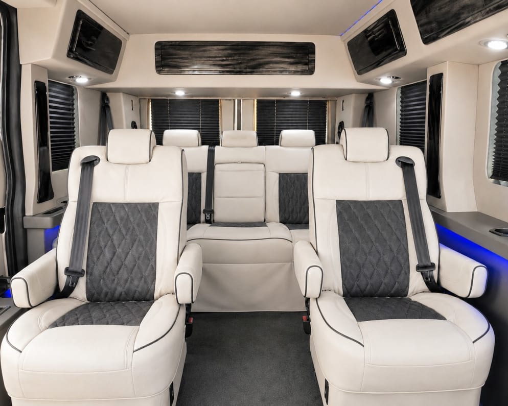 2017 Transit Custom  by Ford for rent in 33617
