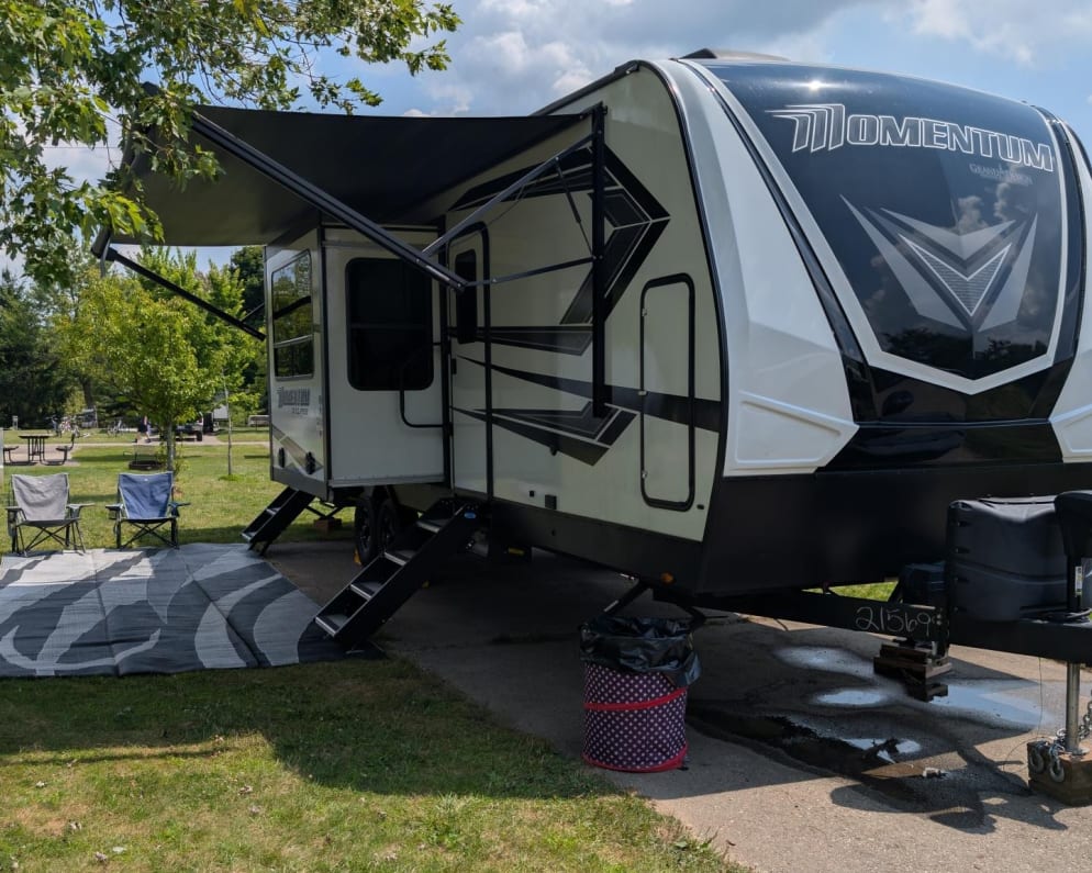 2022 Grand Design Momentum Toy Hauler