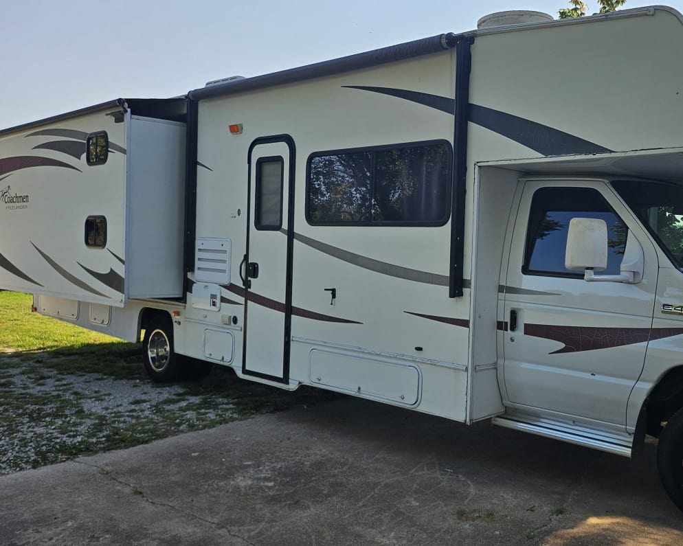 2012 CoachMen Freelander Class C for rent in SPRINGDALE Arkansas