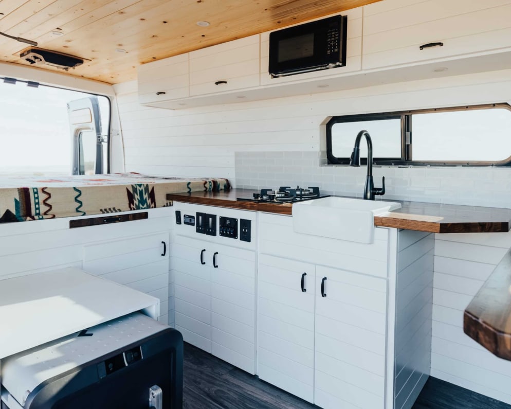2020 Dodge PROMASTER available for rent in Kahului Hawaii