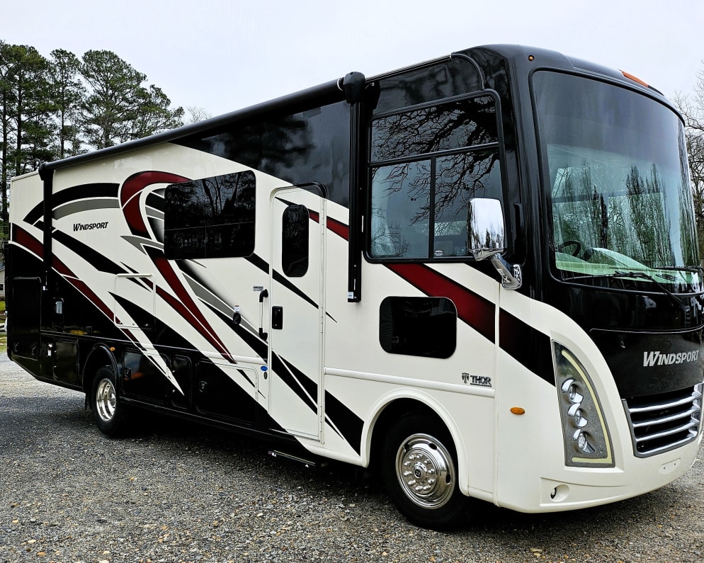 2022 Thor Motor Coach Windsport