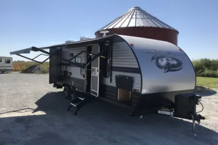 Sleep Under the Stars - 2019 Forest River Cherokee Grey Wolf 23DBH