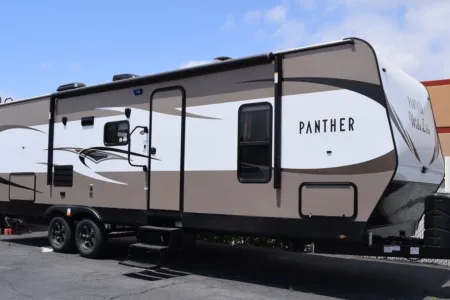 2019 Pacific Coachworks Panther BHSS HIMZ