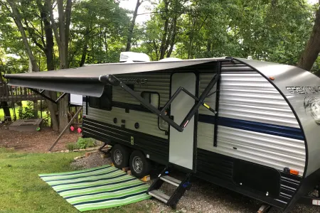 20' Camper - Perfect for your family!