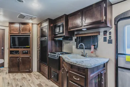 2018 28ft jayco slx