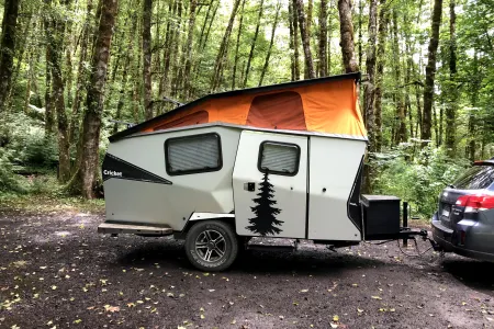 2016 TAXA Cricket Camper