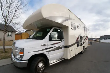 Fully Loaded & Drivable - 2017 Jayco Redhawk 23XM