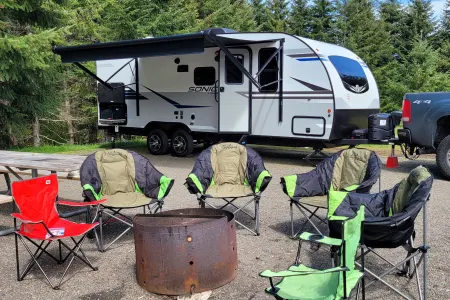 26' 2021 Sonic Bunkhouse - Sleeps 7 - Easy towing