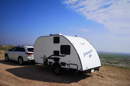 Light & Easy to Tow - 2021 Braxton Creek Bushwhacker Plus BunkHouse