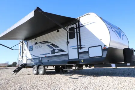 2022 Puma 27' Rear Lounge (30)