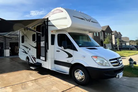 2012 Coachmen Prism Mercedes diesel