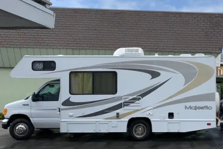 2004 Four Winds Majestic