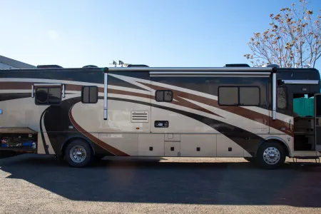 2004 Country Coach 40' Inspire
