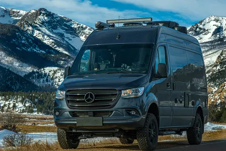 2022 Thor Sanctuary 19P (4x4 Mercedes Benz Sprinter)