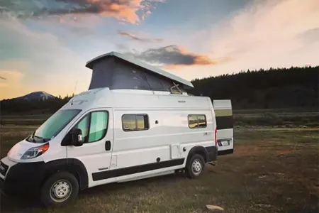 2022 Winnebago Solis w/ Pop-up Tent & Sofa Bed For the Adventurous Family