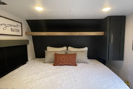 COZY by the Coast -  *DELIVERY AVAILABLE* PET Friendly