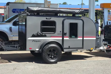 "Paris" 2021 Intech Flyer Chase RV Trailer