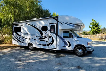 2021 Entegra 25R Class C -Glamping Adventures in the Odyssey- Sleeps 6-7