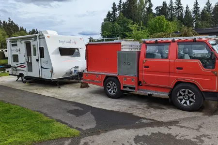 2007 Jayco Jay Feather, 0$ cleaning fee/dump fee.