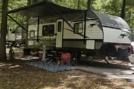 PaPa/GiGi's  RVbnb on wheels 2022 Heartland Trail Runner