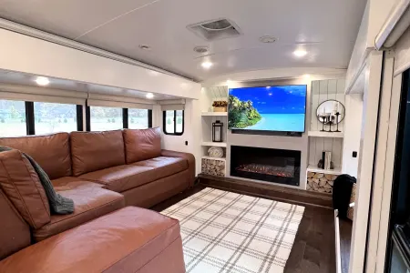 2015 Keystone RV Montana