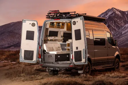 Sprinter Van Travel in style, 2020 El Kapitan!