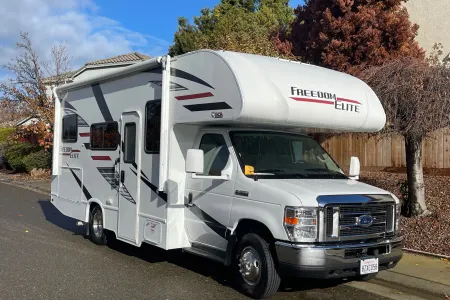 Family Adventure Easy Drive - Freedom Elite