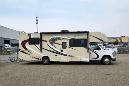 2019 "El Capitan" Thor Chateau
