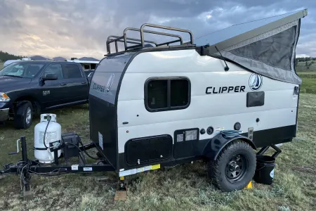 Enjoy the San Juans in a Cozy Lightweight Camper for Two!