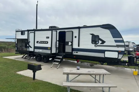 It’s a Beaut, Texas!!! Clear Lake