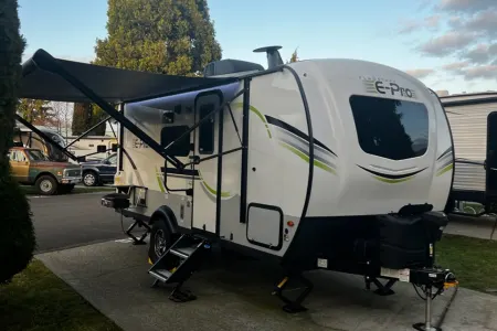 GROVER - New High Quality Flagstaff E-Pro 19BH