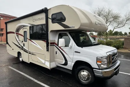 2018 Thor Chateau 26B