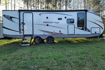 Kenneth and Melisia's 2021 Forest River Wildwood Heritage Glen 25RBHL