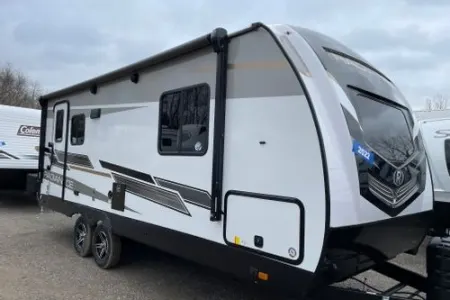 2022 Cruiser Rv Corp Radiance 21RB