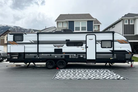 2022 Forest River Wildwood X-Lite T273QBX