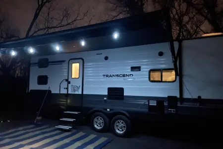 Luxurious Camping at Its Finest! 2020 Grand Design 32' 2 BR, 1.5 BA