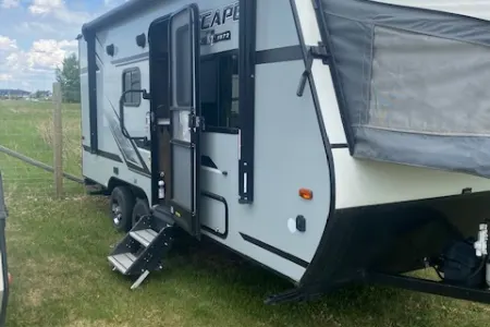 2019 KZ Escape