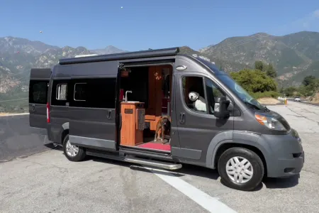 ROADTREK - full hookups, indoor shower, flushable toilet, easy to drive